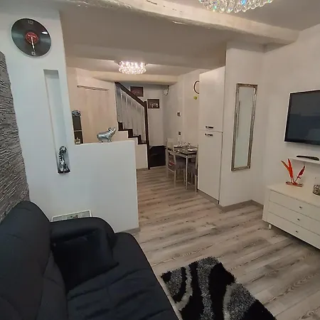 La Casina Pallacorda * Πράτο